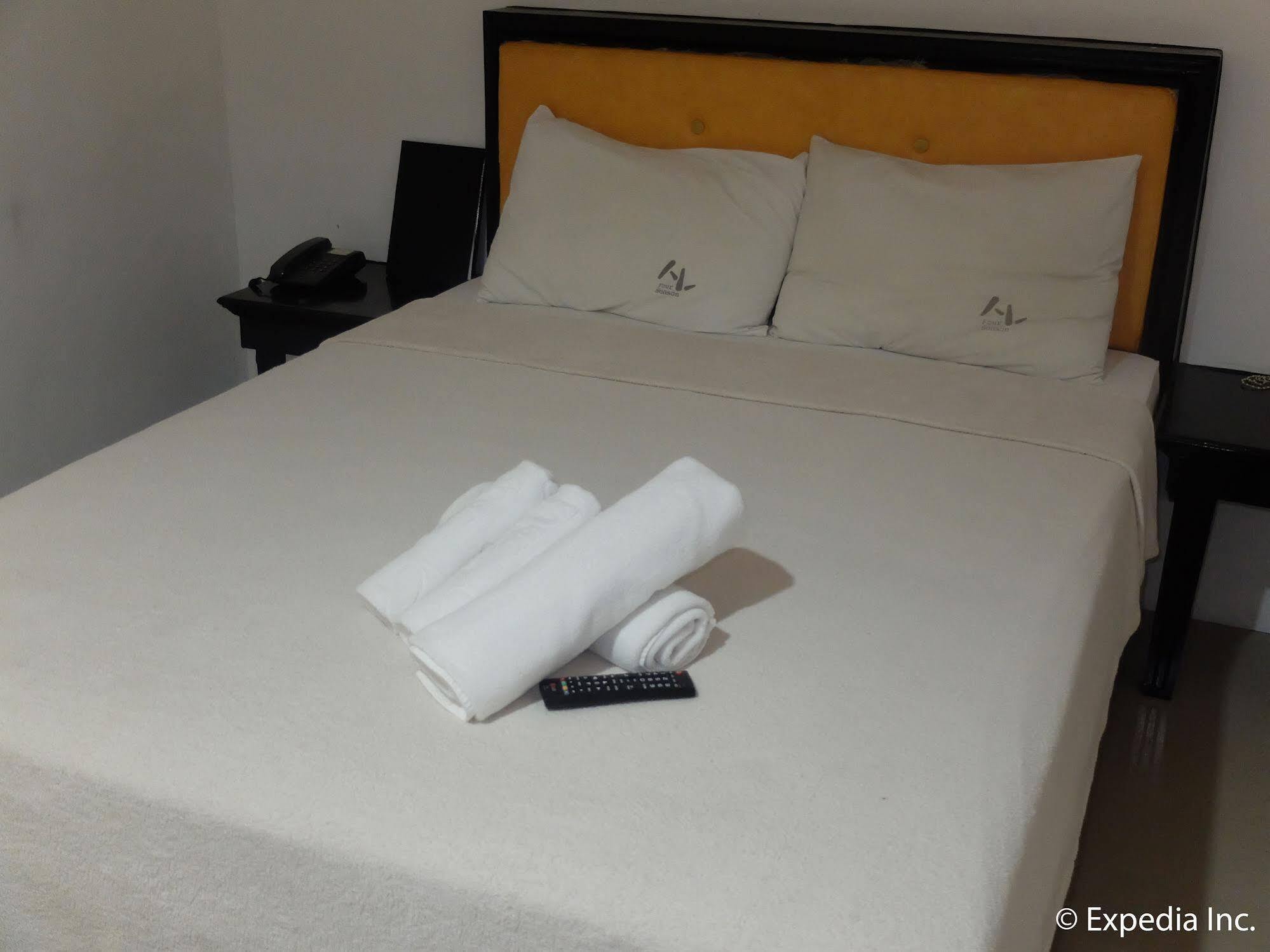Vf Four Season Hotel Angeles Buitenkant foto